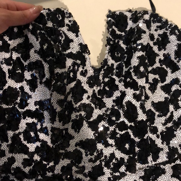 Guess black and white corset - Picture 3 of 4